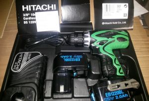 Винтоверт HITACHI DS12DVF3 /12V,2.0Ah/